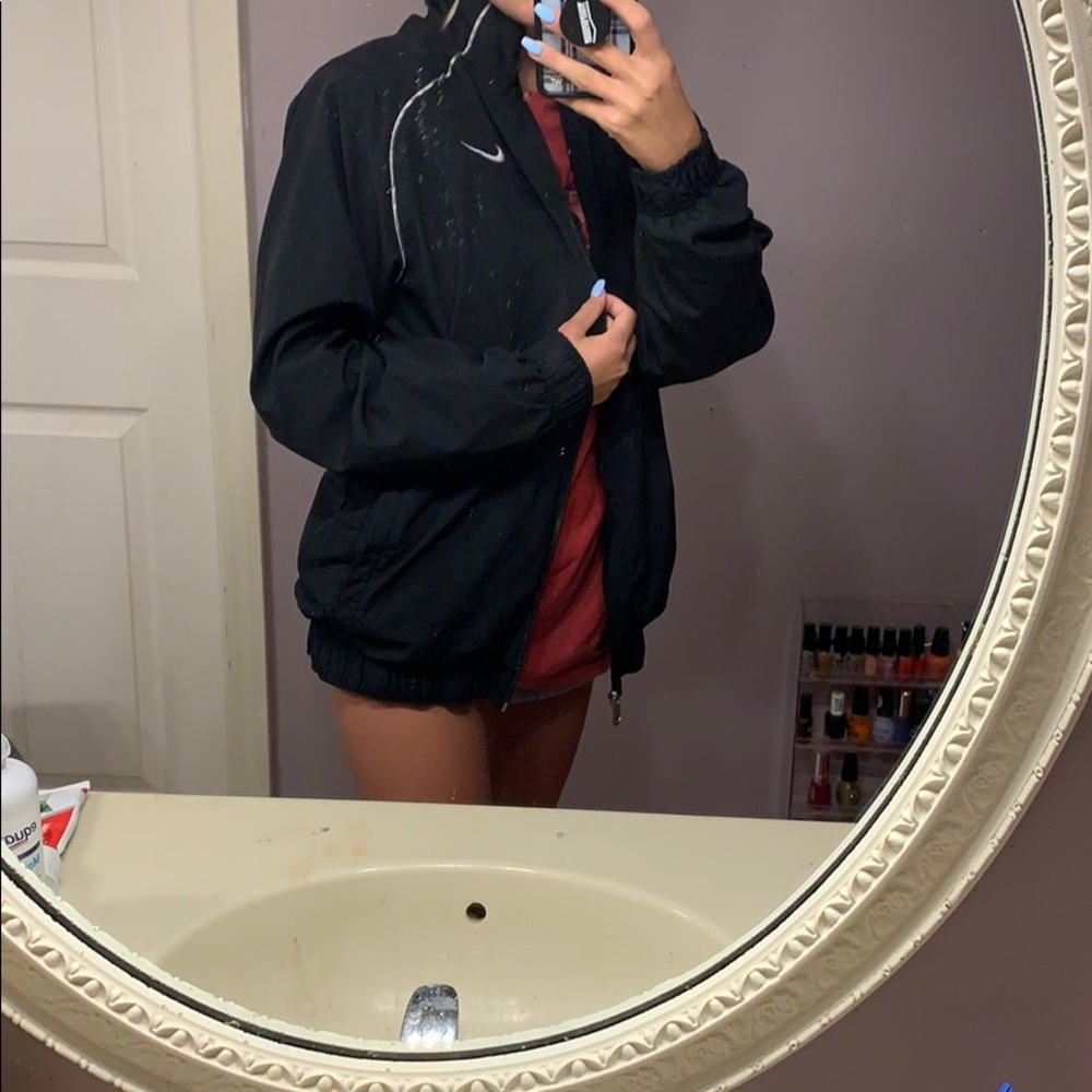 VINTAGE NIKE WINDBREAKER 🖤🖤